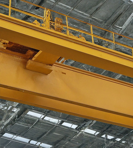 Double girder EOT crane